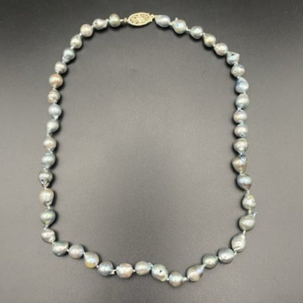 Vtg Gray Baroque Cultured Pearl Necklace 18"  Hand-Knotted Sterling Silver Clasp